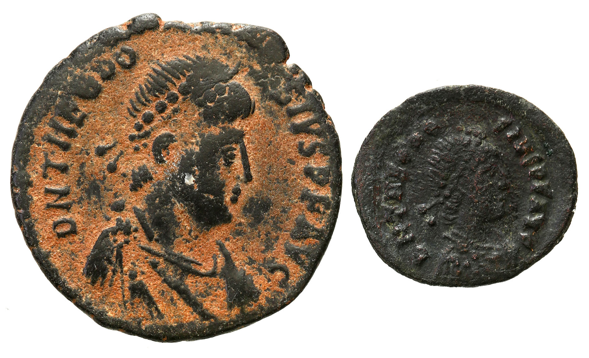 Cesarstwo Rzymskie Lot 2 sztuk Follisów IV w. n. e.